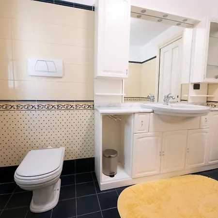 Апартаменты 236 - Casa Corso Colombo - Centro Storico, Mare E A 200m - Parcheggio Gratis Incluso Сестри-Леванте