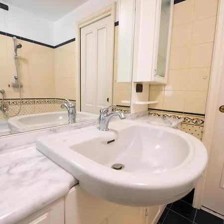 236 - Casa Corso Colombo - Centro Storico, Mare E A 200m - Parcheggio Gratis Incluso * سيستري ليفانتي