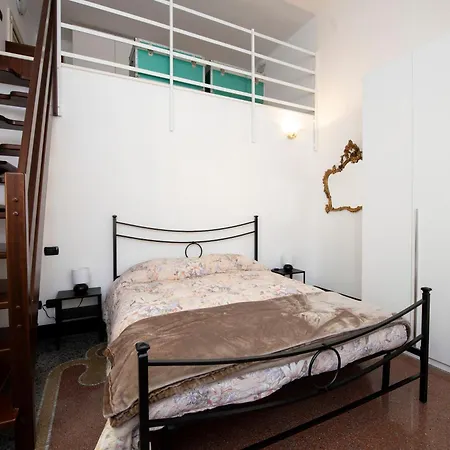 236 - Casa Corso Colombo - Centro Storico, Mare E A 200m - Parcheggio Gratis Incluso شقة سيستري ليفانتي